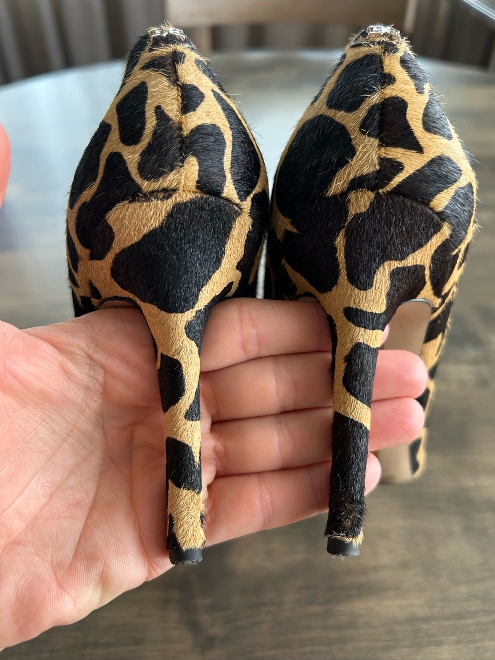 🐆🐆Sam Edelman Leopard Print Pointed Toe Pumps - Dark Chocolate & Tan🐆🐆 - Picture 3 of 10